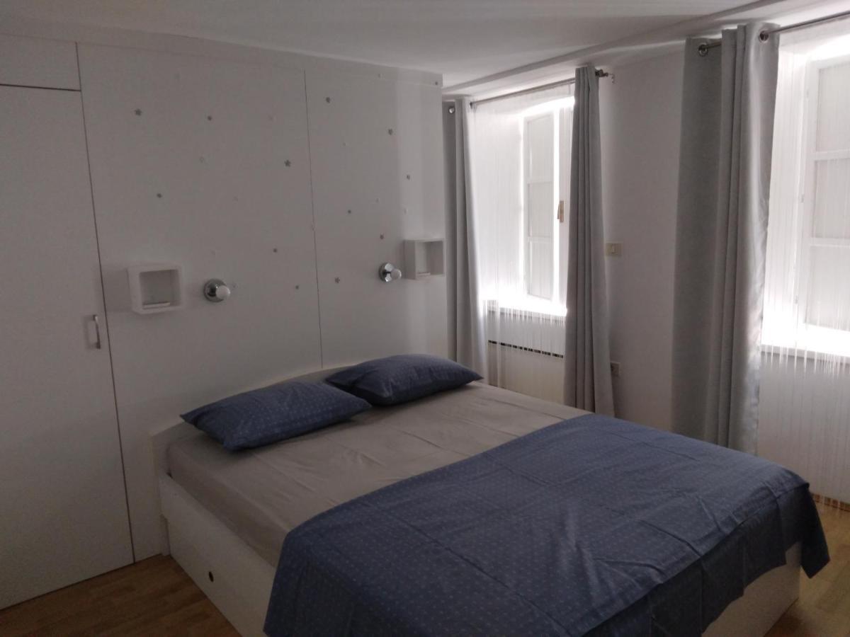 Ellipse Apartment Piran Buitenkant foto